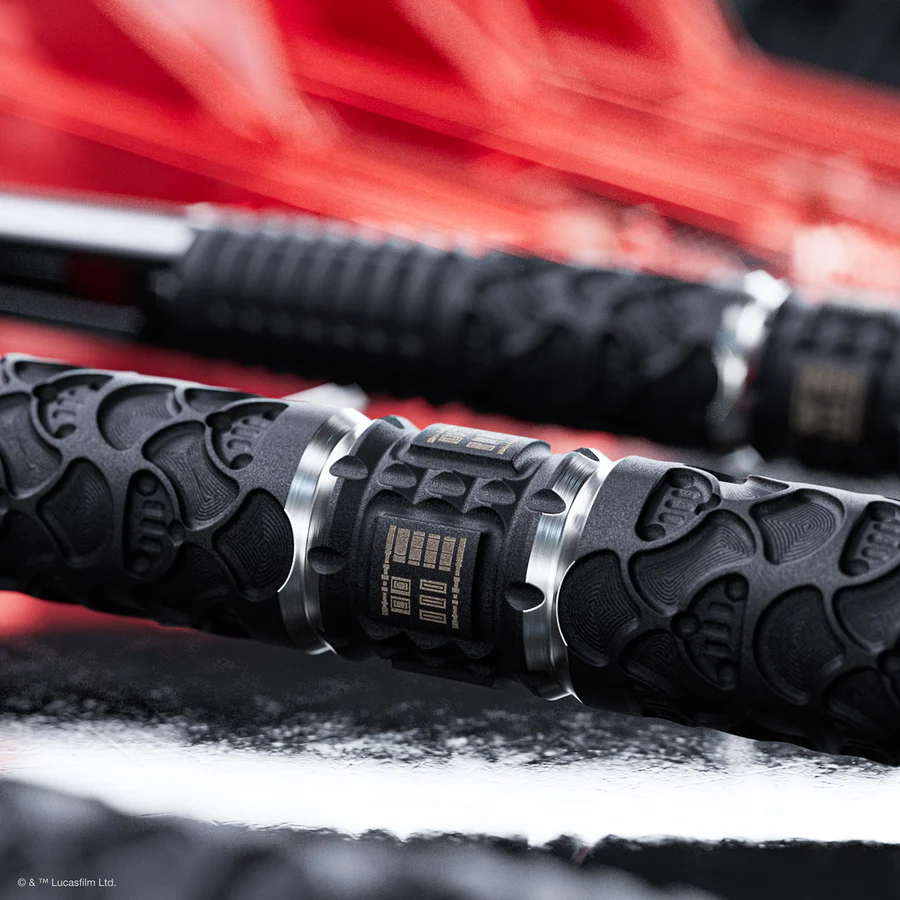 STAR WARS™ | TARGET Darth Vader 95% Tungsten Steel Tip Darts 22g - Image 6